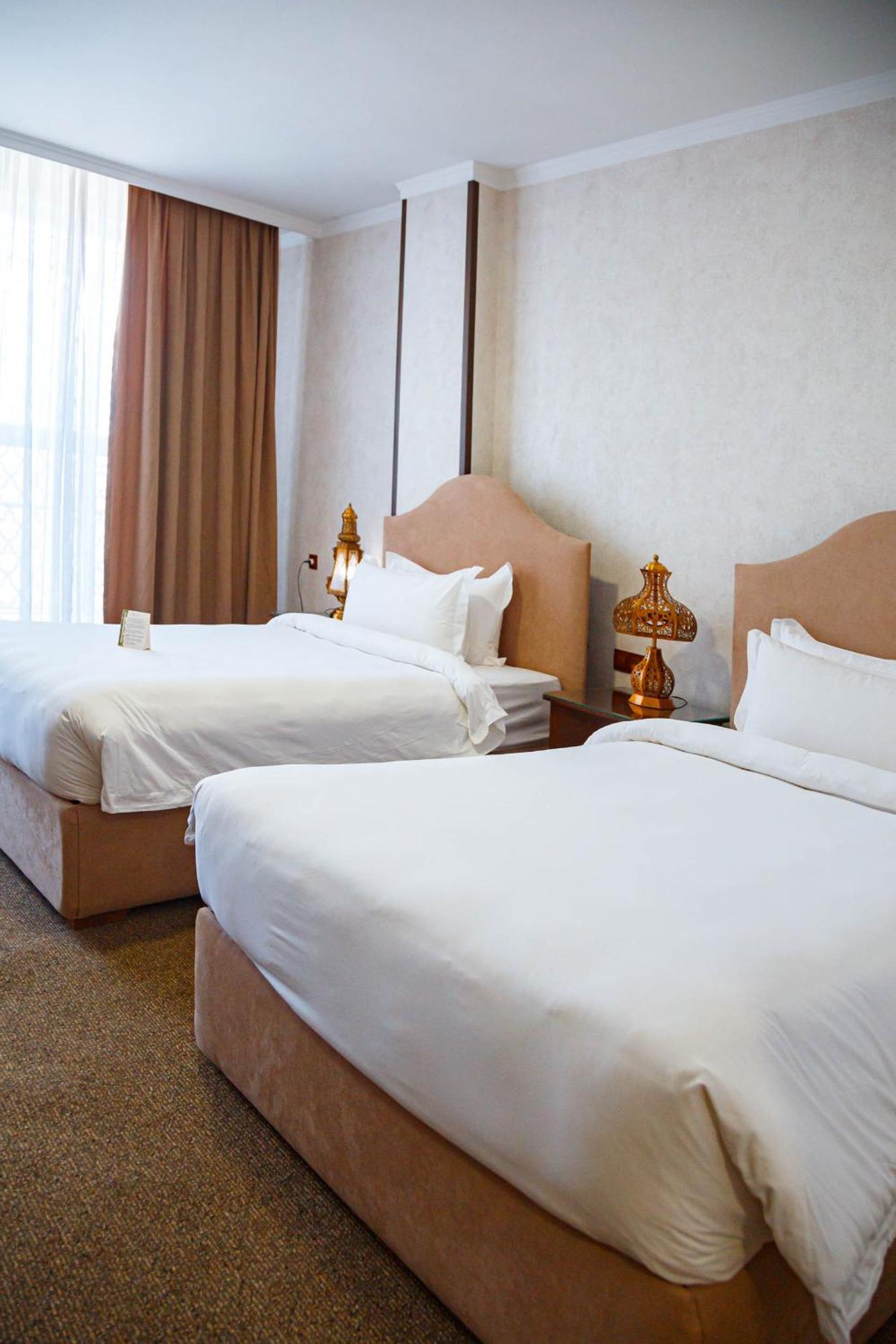 Jannat Resort Osh Ruang foto