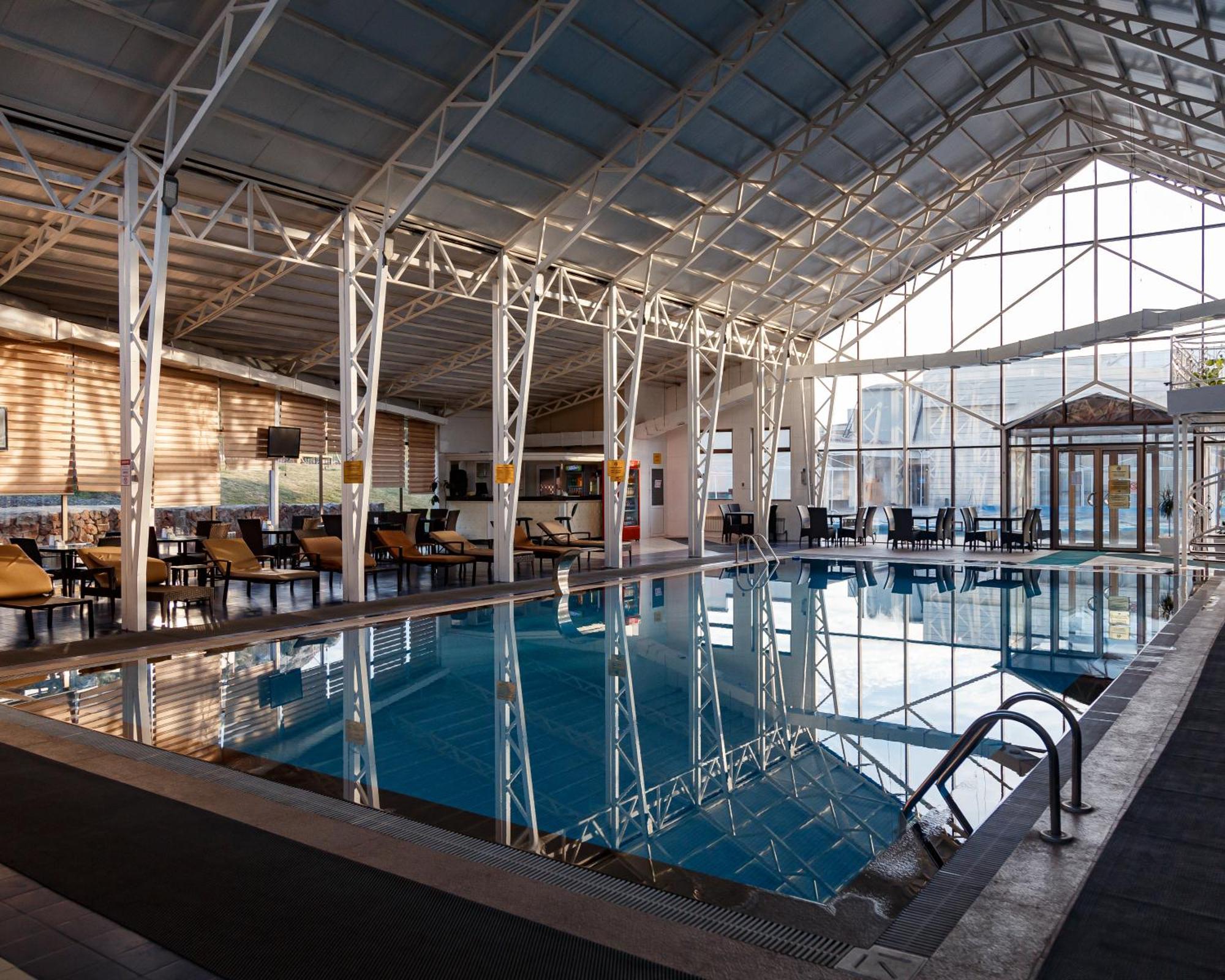 Jannat Resort Osh Bagian luar foto